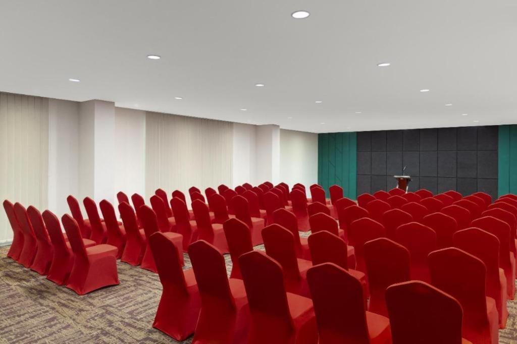 Elsotel Purwokerto By Daphna Management エクステリア 写真